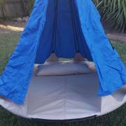 150cm Beige Open Hangout with Curved Tripod Stand