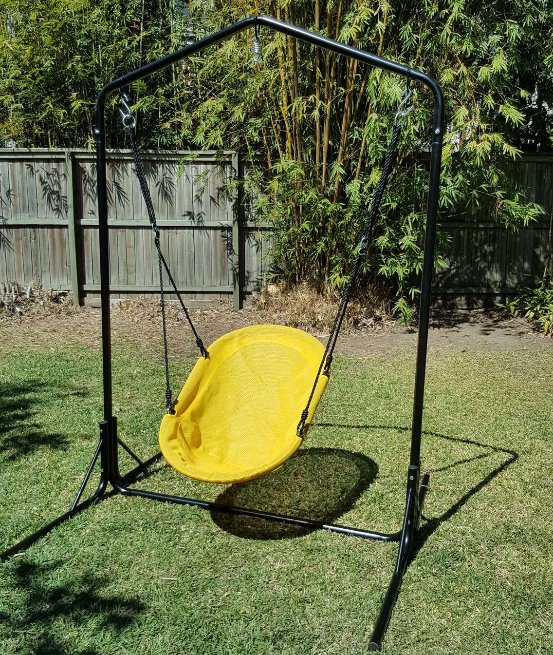 Single point hammock swing